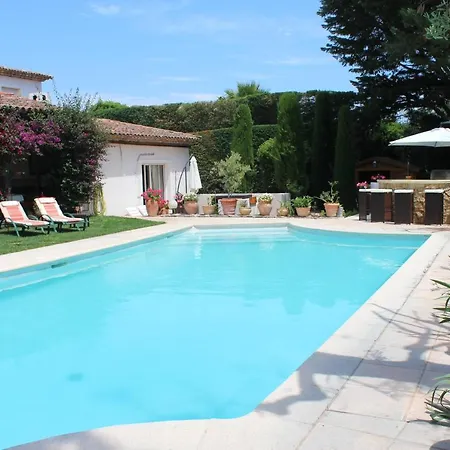 La Topi Bed & Breakfast Antibes