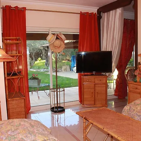 La Topi Bed & Breakfast 3*