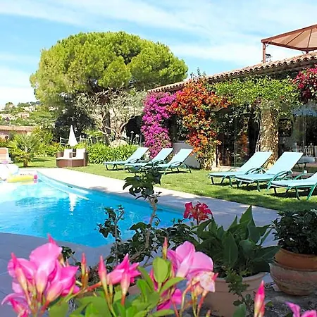 La Topi Bed & Breakfast 3*