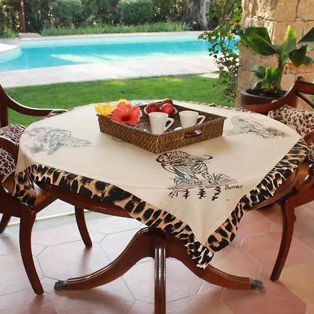 La Topi Nocleg ze śniadaniem 4*