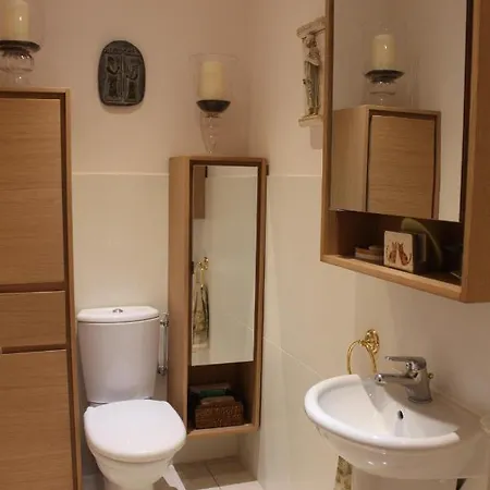 La Topi Nocleg ze śniadaniem 4*